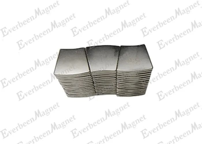 Segment magnets Segment magnets